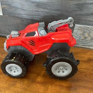 Spinmaster The Animal 4X4 Red Truck Toy